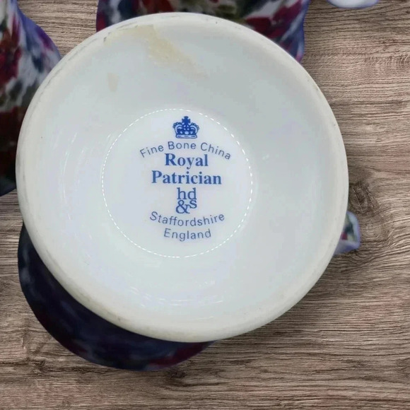 Royal Patrician poinsetta mug set of 3 coffee mugs - Picture 8 of 9